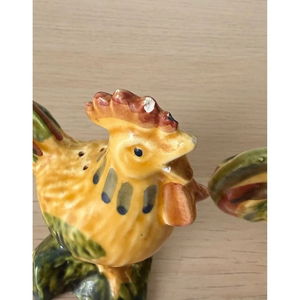 Williams Sonoma Vintage Rooster Salt and Pepper Shakers Made in Italy Ceramic